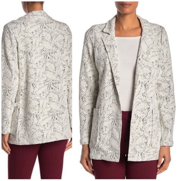 Catherine Malandrino White & Black Textured Knit Open Front Blazer, Size: Small - Picture 2 of 16